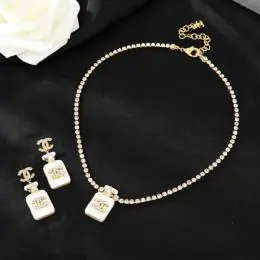 Ensemble de bijoux Chanel